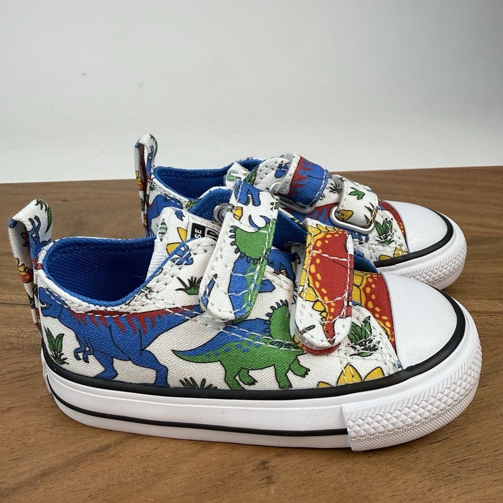 New Little Kids Converse Chuck Taylor All Star Dino Party Sneakers Size 5 C‎